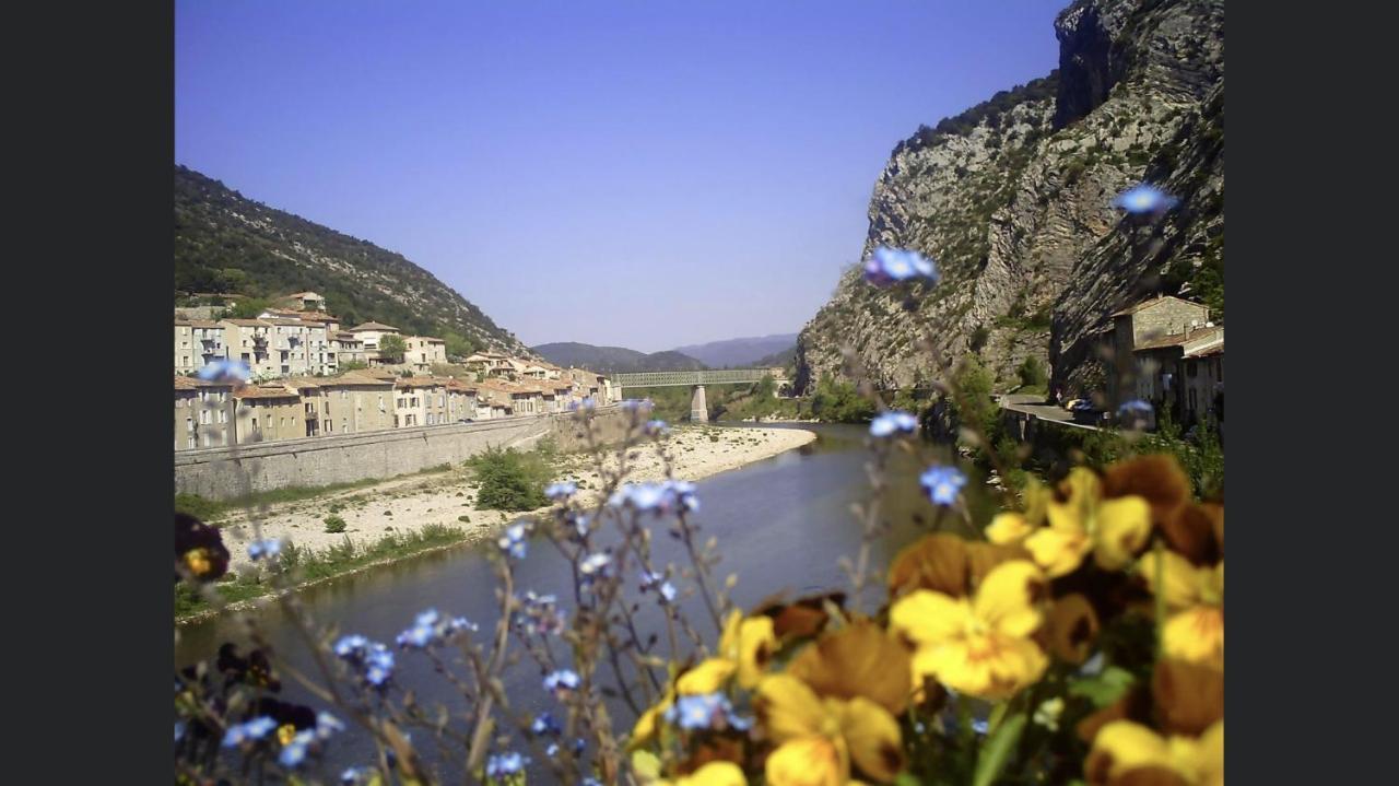 Les Montades Chambres d'Hôtes Anduze Exterior foto